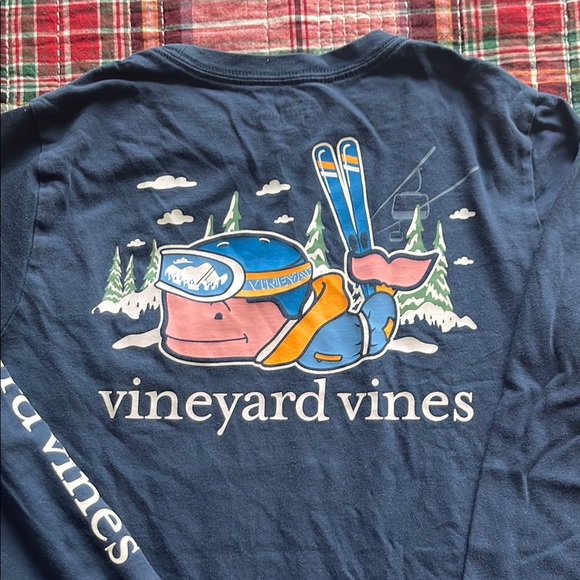 Vineyard Vines Shirt size medium - Picture 2 of 3